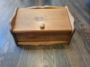 Vtg Large Wooden Bread Box Storage Bin Loft Top Pine Wood Hand Crafted